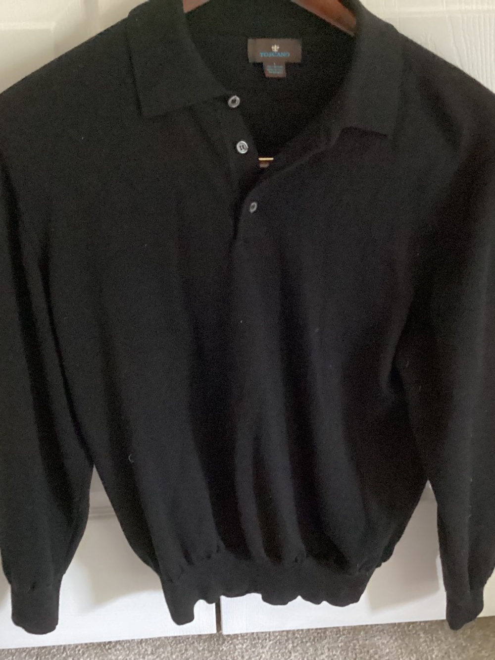 Men’s Black Toscano 100% Merino Wool 1/4 Button Size Large